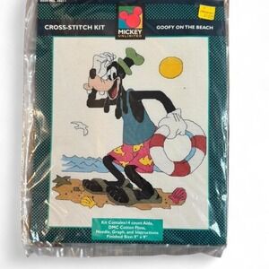 Vintage Mickey Unlimited Disney Goofy on the Beach cross stitch kit unopened